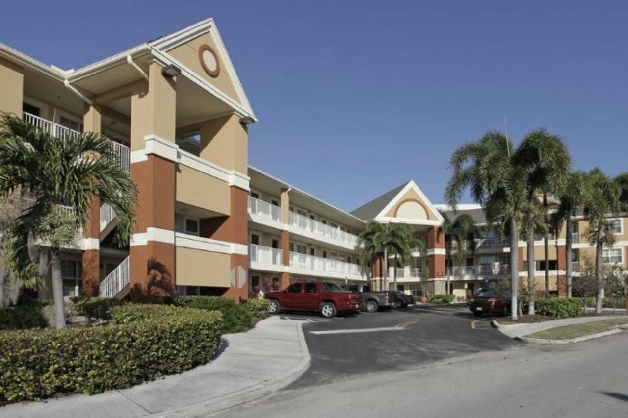 Extended Stay America Suites - Fort Lauderdale - Cypress Creek - Andrews Ave Oakland Park Exterior photo