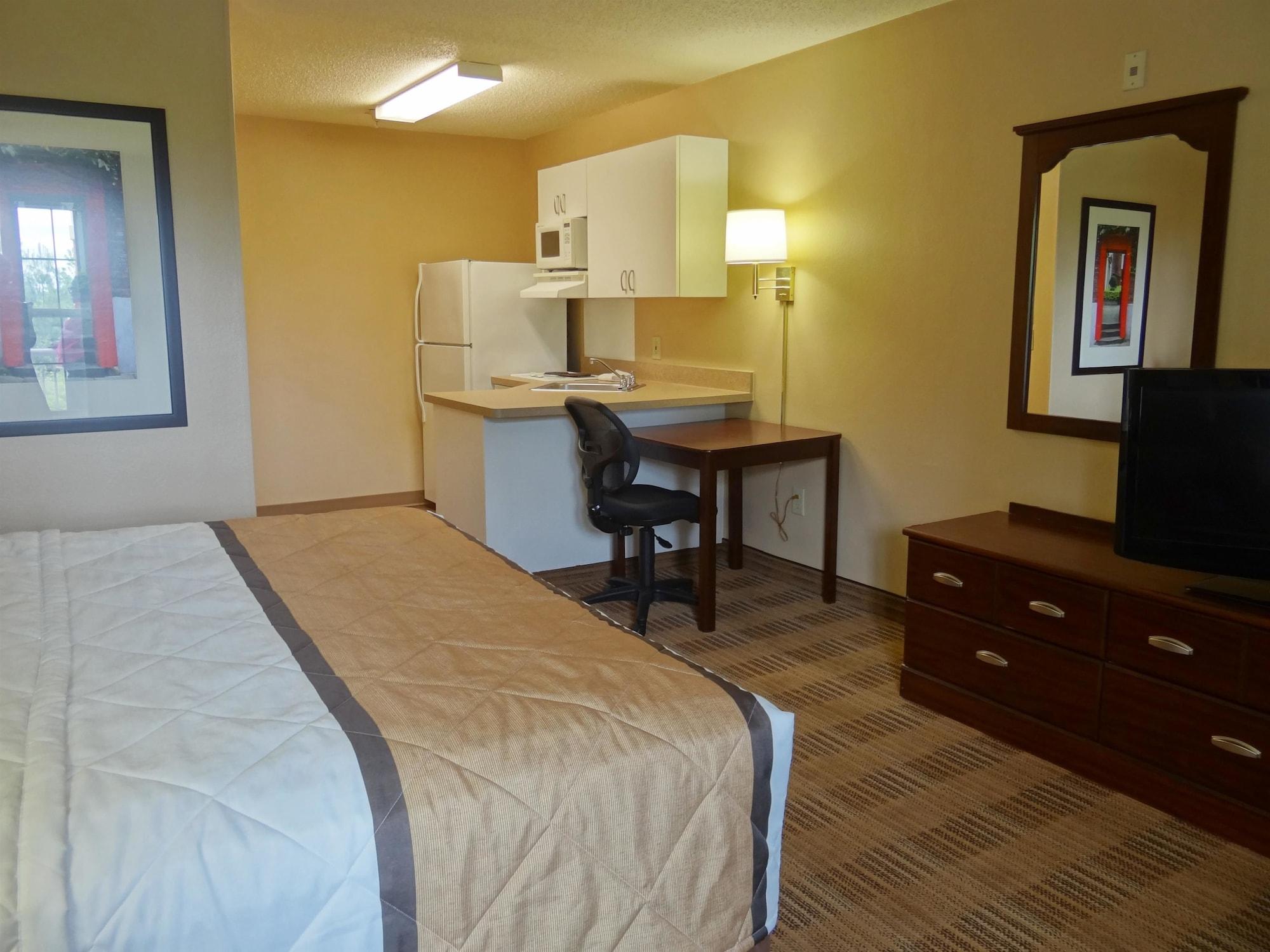 Extended Stay America Suites - Fort Lauderdale - Cypress Creek - Andrews Ave Oakland Park Exterior photo