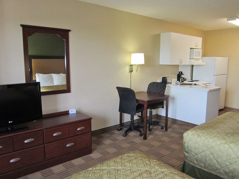 Extended Stay America Suites - Fort Lauderdale - Cypress Creek - Andrews Ave Oakland Park Exterior photo