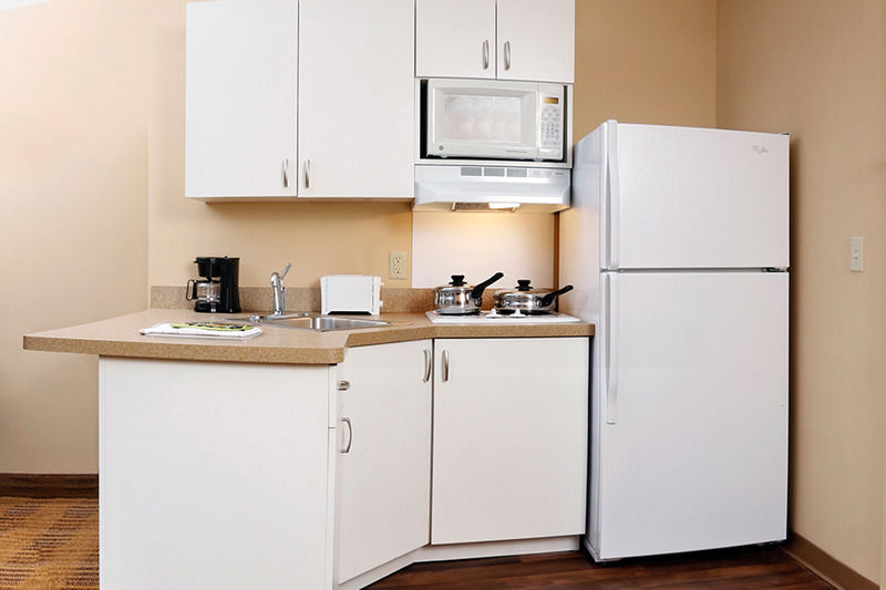Extended Stay America Suites - Fort Lauderdale - Cypress Creek - Andrews Ave Oakland Park Exterior photo