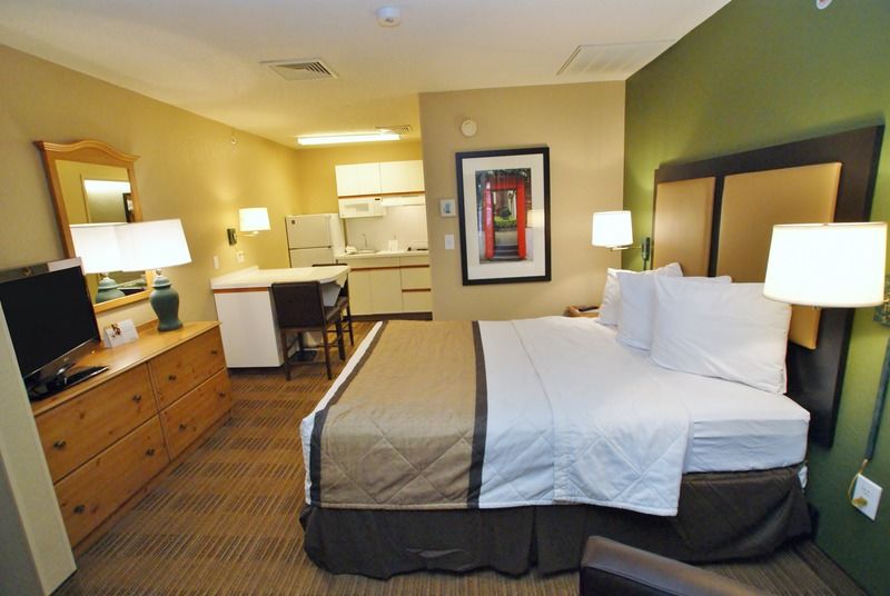 Extended Stay America Suites - Fort Lauderdale - Cypress Creek - Andrews Ave Oakland Park Exterior photo